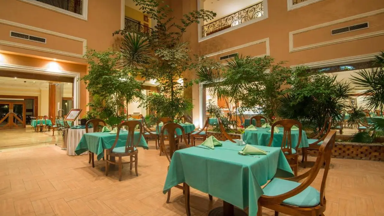 الفندق إمبريال شمس أبو سوما - سفاجا